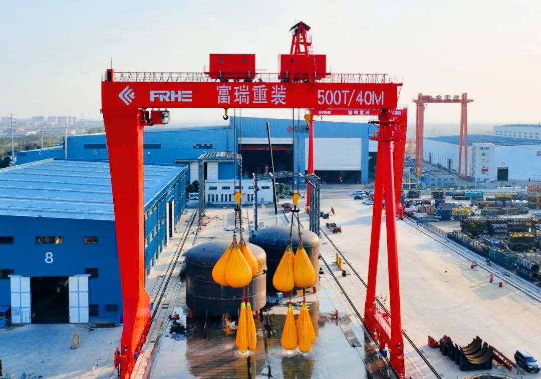 500t-gantry-crane-load-test.jpg